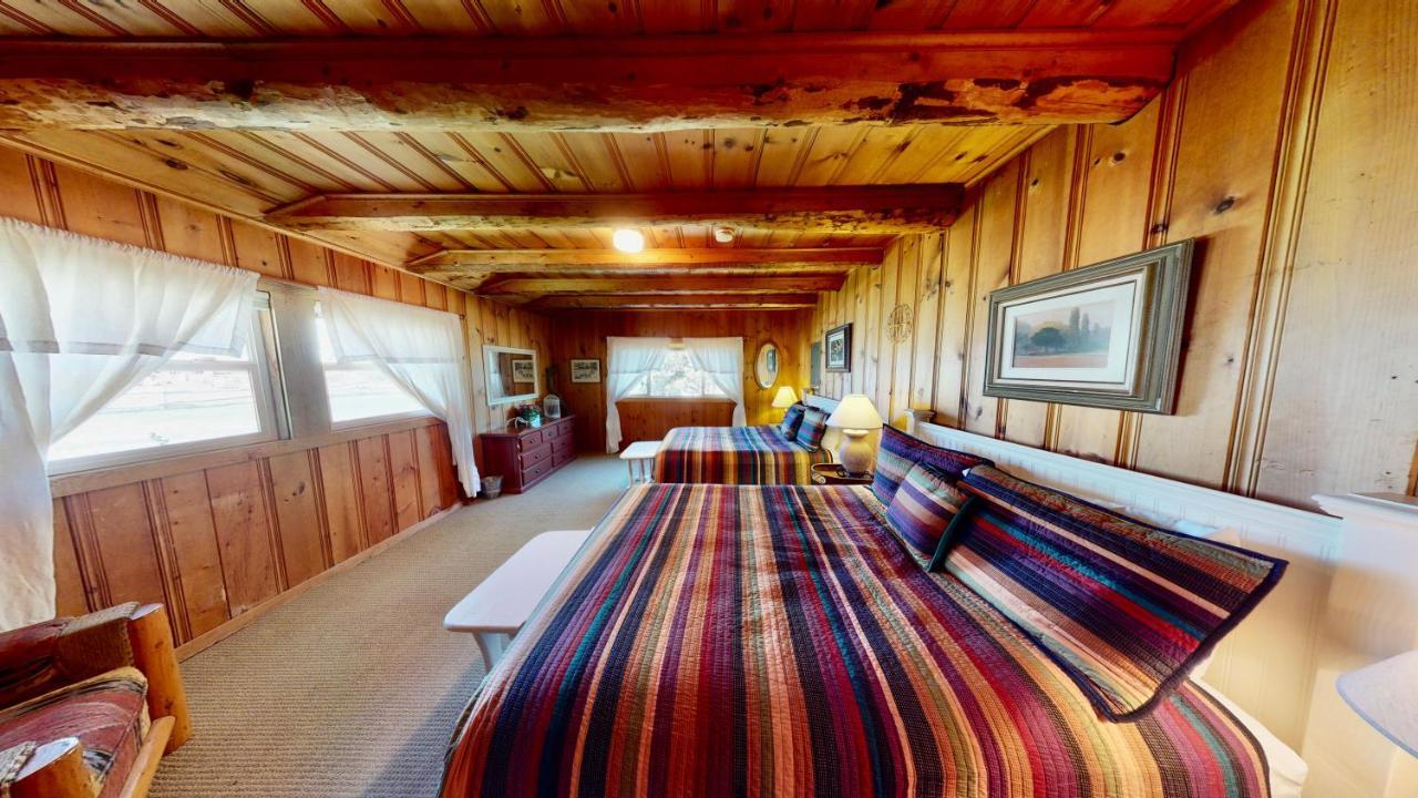 Pack Creek ~ Ranch House Villa Moab Exterior photo